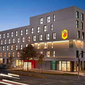 Otel Super 8 By Wyndham, Augsburg